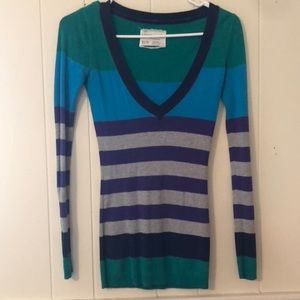 Aeropostale v-neck Sweater